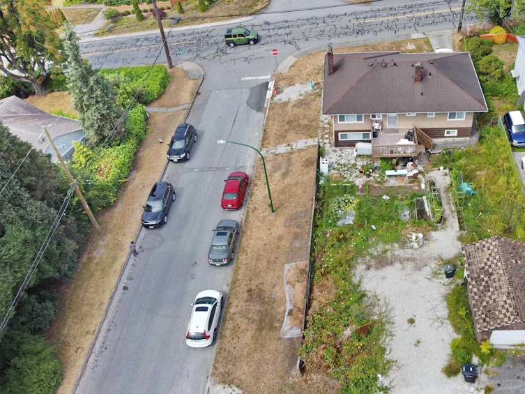 7884 Patterson Avenue, Burnaby, BC, V5J 3P5 - 3