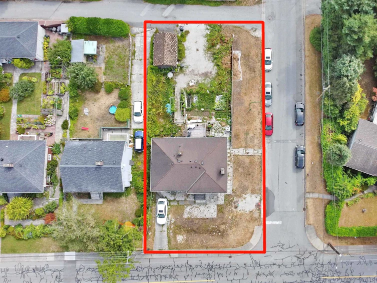 7884 Patterson Avenue, Burnaby, BC, V5J 3P5 - 17
