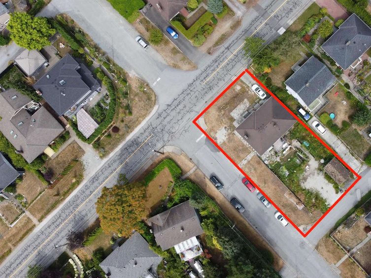 7884 Patterson Avenue, Burnaby, BC, V5J 3P5 - 19