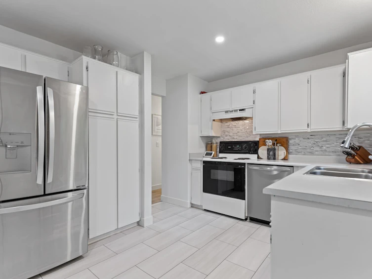 3066 Mcmillan Road, Abbotsford, BC, V2S 6A8 - 10