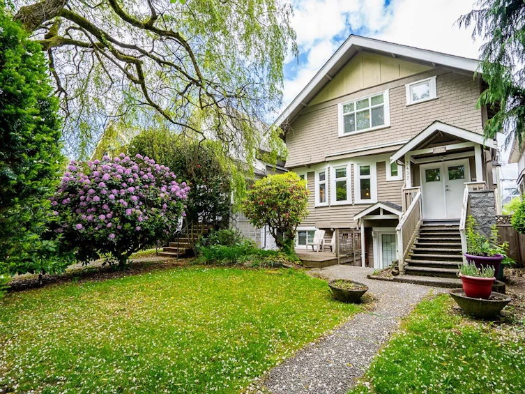 3437 West 2nd Avenue, Vancouver, BC, V6R 1J3
