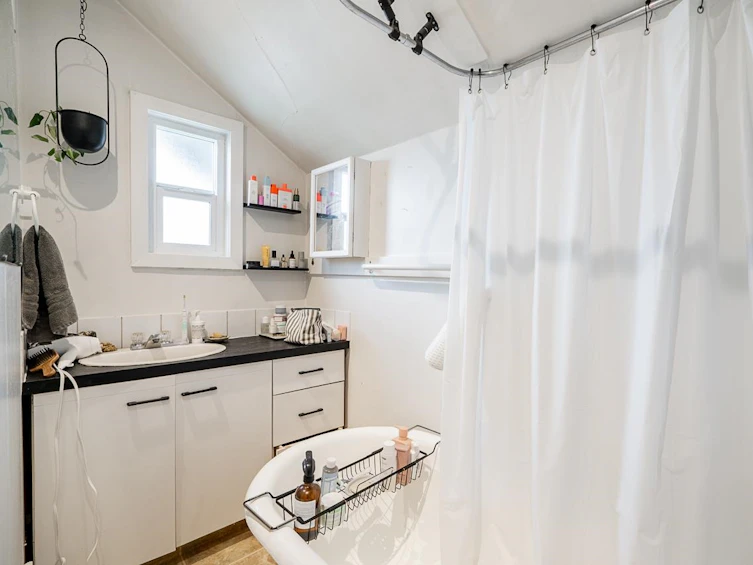 3437 West 2nd Avenue, Vancouver, BC, V6R 1J3 - 18