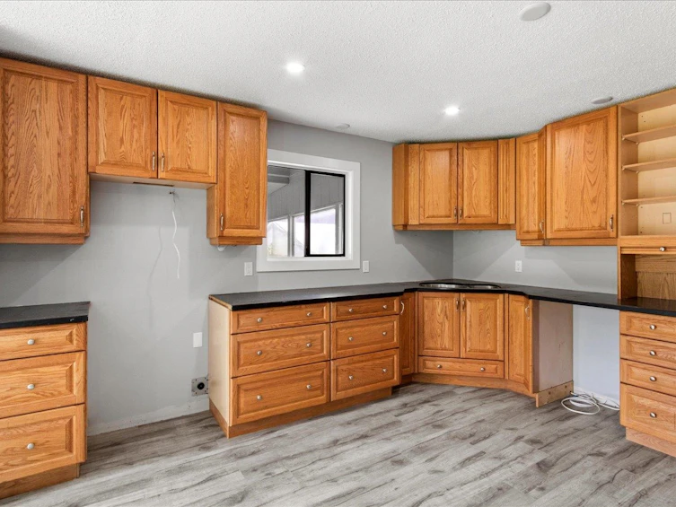 8090 Atchelitz Road, Chilliwack, BC, V2R 4H4 - 11