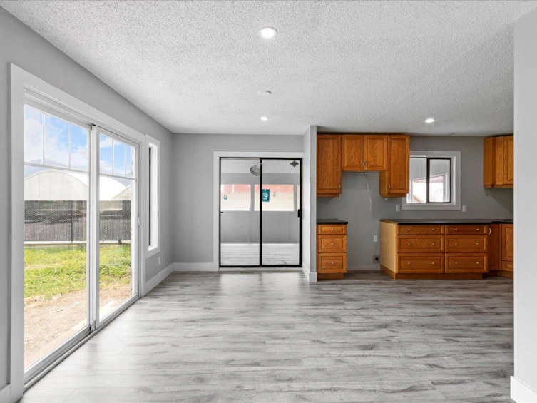 8090 Atchelitz Road, Chilliwack, BC, V2R 4H4 - 13