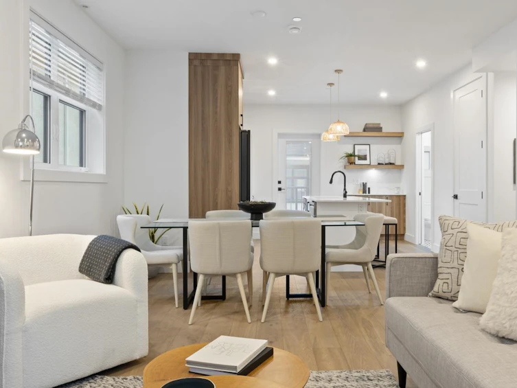 1377 East 24th Avenue, Vancouver, BC, V5V 2B6 - 8