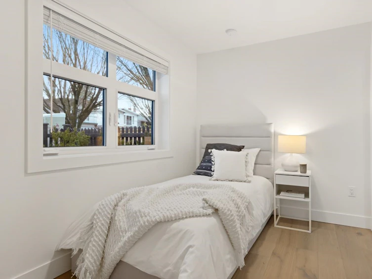 1377 East 24th Avenue, Vancouver, BC, V5V 2B6 - 25