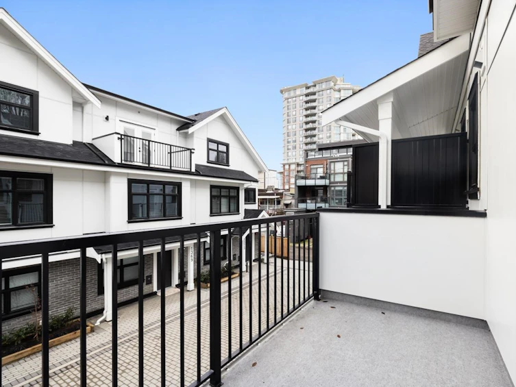 1377 East 24th Avenue, Vancouver, BC, V5V 2B6 - 28