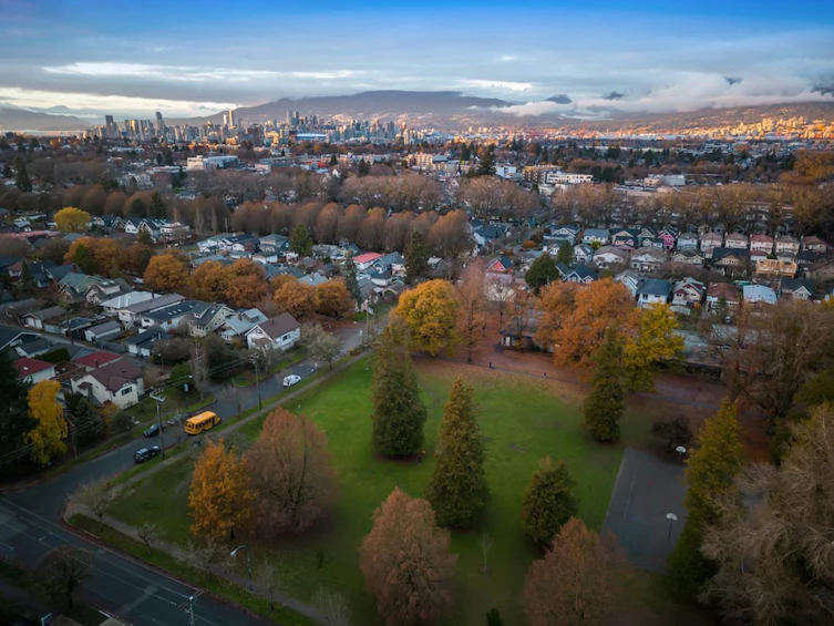 1377 East 24th Avenue, Vancouver, BC, V5V 2B6 - 39