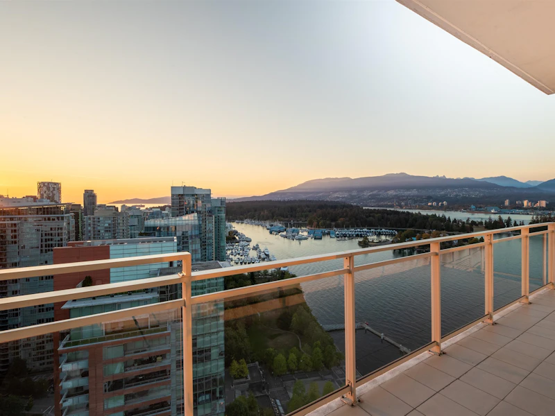 2900 - 1139 W Cordova Street, Vancouver BC V6C 0A2