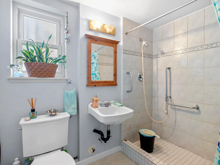 3450 E 51st Avenue, Vancouver, BC, V5S 1S6 - 33