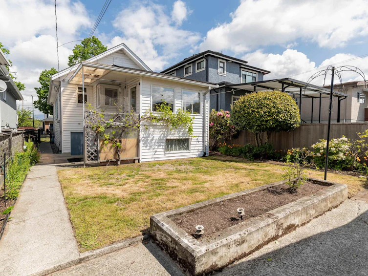 2386 E 45th Avenue, Vancouver, BC, V5R 3B5 - 34