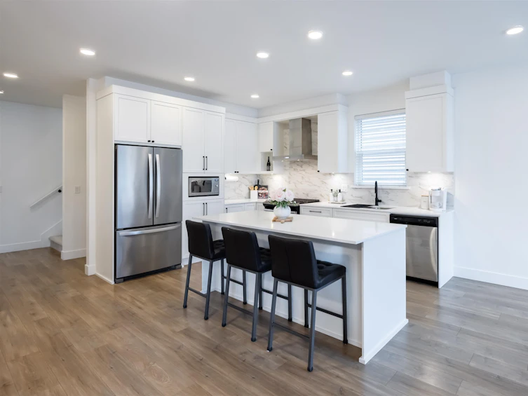 2-6897 201, Langley, BC, V2Y 0Z3 - 6