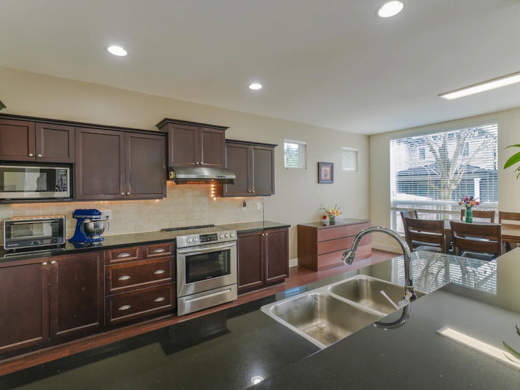 8336 209a Street, Langley, BC, V2Y 0A5 - 13