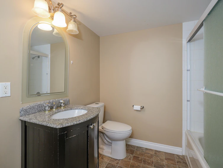 8336 209a Street, Langley, BC, V2Y 0A5 - 38