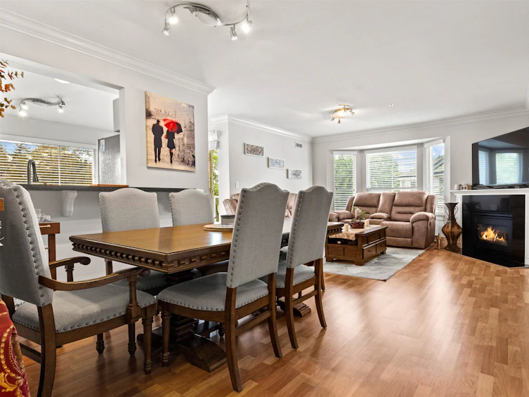 301-12769 72, Surrey, BC, V3W 2M7 - 13