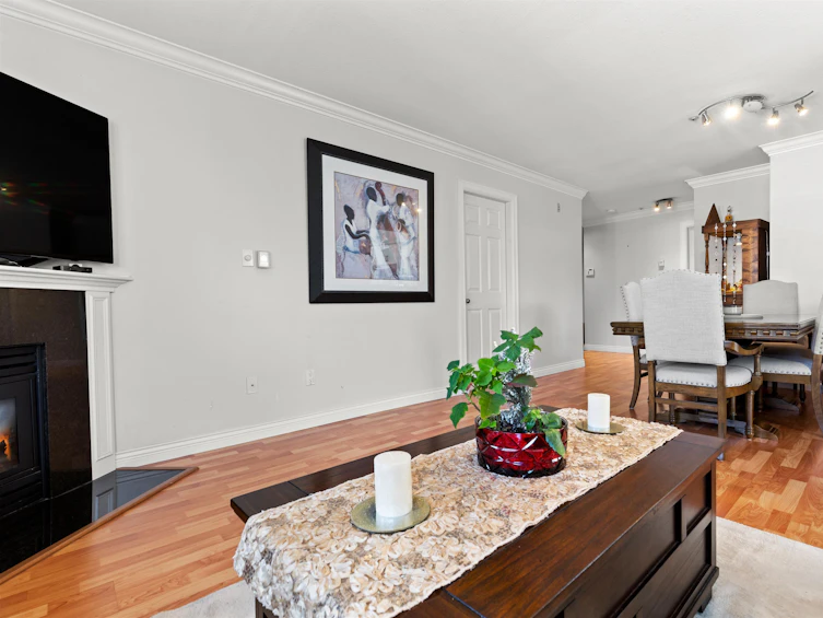 301-12769 72, Surrey, BC, V3W 2M7 - 14