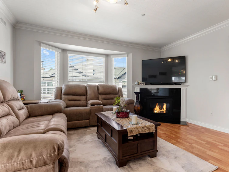 301-12769 72, Surrey, BC, V3W 2M7 - 17