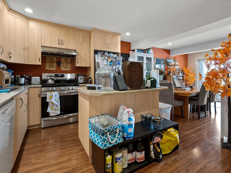 15348 Victoria Avenue, Surrey, BC, V4B 1H2 - 28