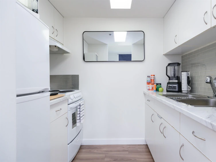 801-789 Drake Street, Vancouver, BC, V6Z 2N7 - 4