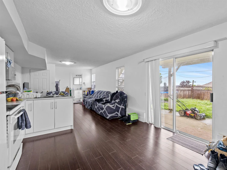 3345 Ponderosa Street, Abbotsford, BC, V2T 5G2 - 24