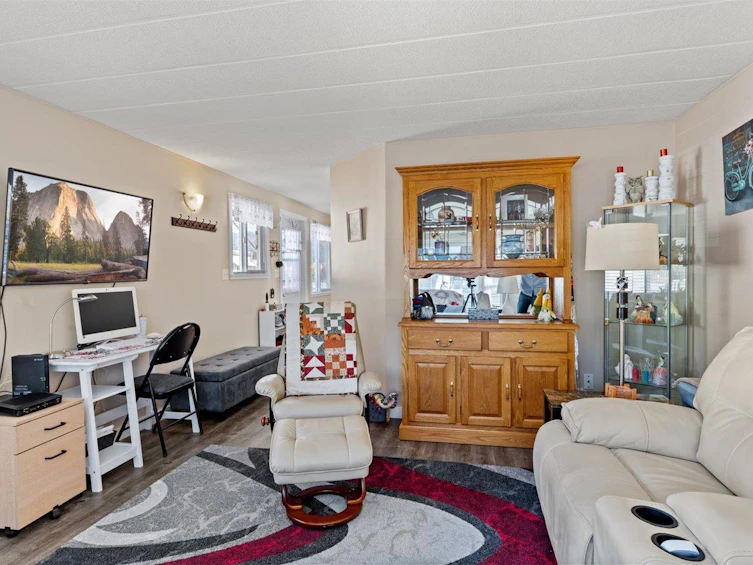 18-62780 Flood Hope Road, Hope, BC, V0X 1L2 - 8
