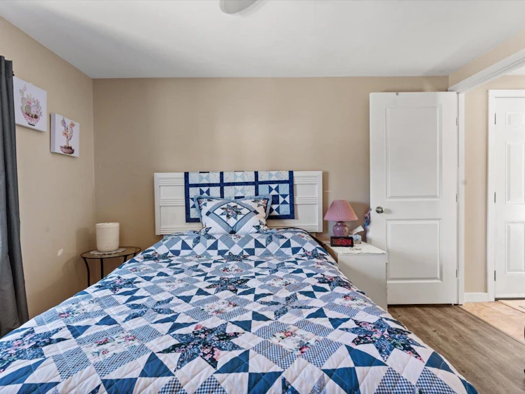 18-62780 Flood Hope Road, Hope, BC, V0X 1L2 - 10