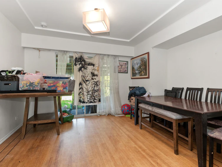 9835 Hazel Street, Chilliwack, BC, V2P 5P3 - 8