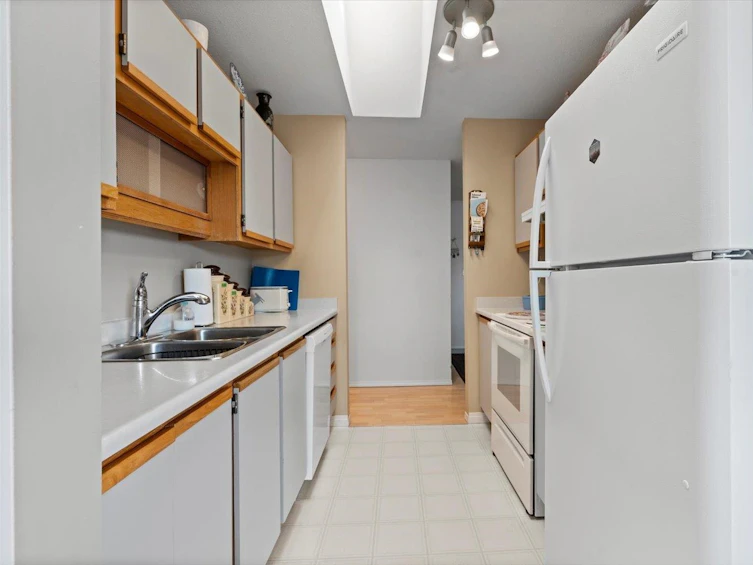 406-46966 Yale Road, Chilliwack, BC, V2P 2S7 - 8