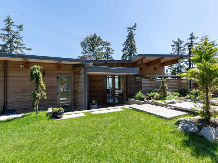 941 Blue Sky Circle, Bowen Island, BC, V0N 1G2 - 2