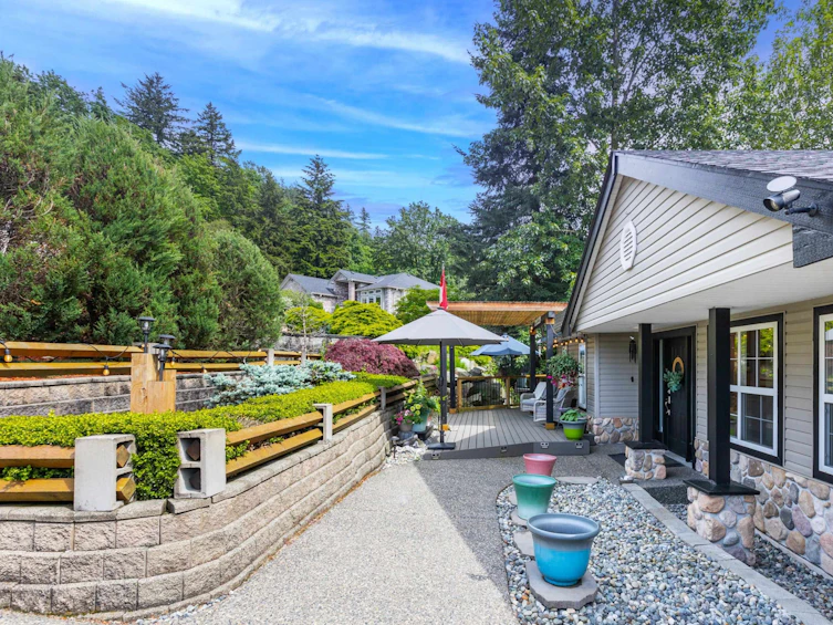 2763 St Moritz Way, Abbotsford, BC, V3G 1C3 - 2