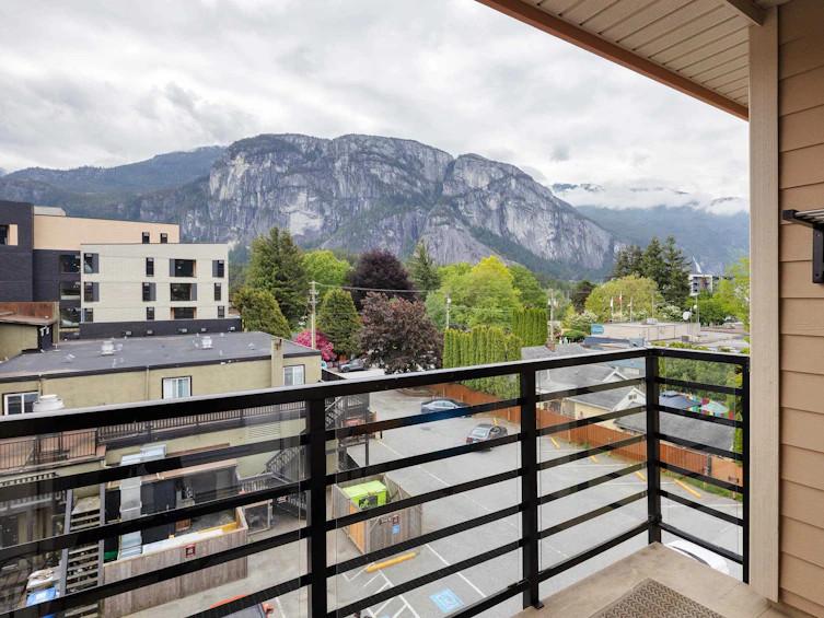 407-1310 Victoria Street, Squamish, BC, V8B 0A5 - 4