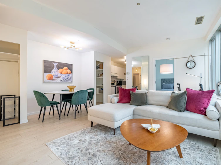311-989 Nelson Street, Vancouver, BC, V6Z 2S1 - 5