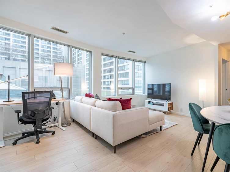 311-989 Nelson Street, Vancouver, BC, V6Z 2S1 - 8
