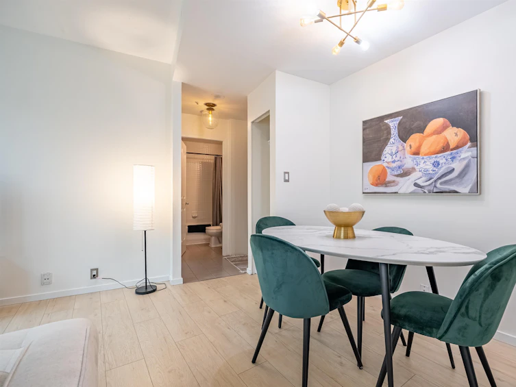 311-989 Nelson Street, Vancouver, BC, V6Z 2S1 - 9