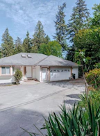 7629 Redrooffs Road