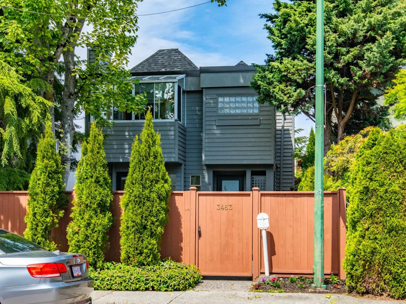 3463 W 8th Avenue, Vancouver BC V6R 1Y6