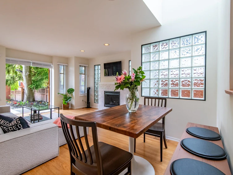 3463 W 8th Avenue, Vancouver, BC, V6R 1Y6 - 12