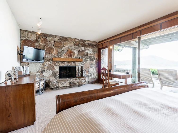 370-370-374 Smugglers Cove Road, Bowen Island, BC, V0N 1G1 - 16