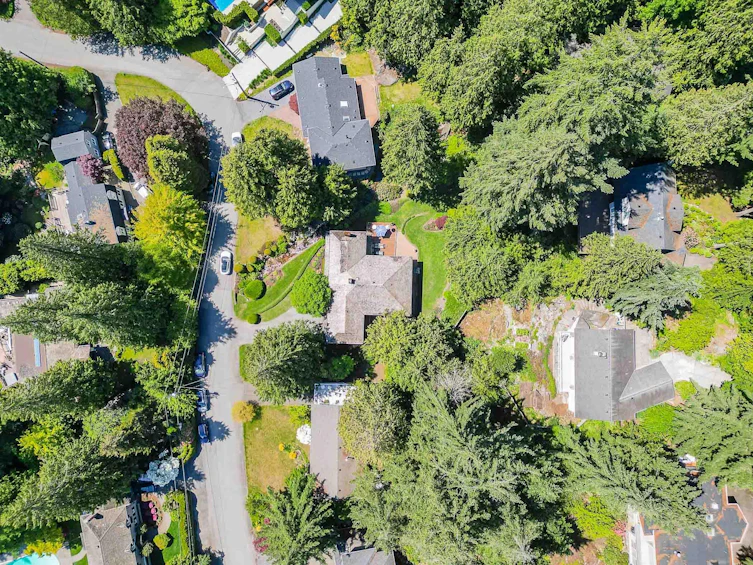 3955 Viewridge Place, West Vancouver, BC, V7V 3K7 - 24