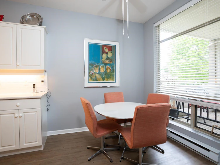 213N-1100 56 Street, Delta, BC, V4L 2N2 - 12