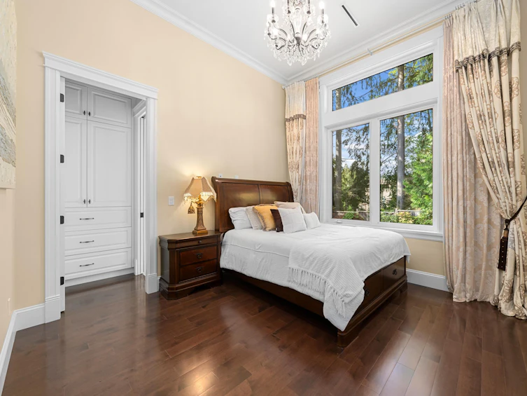 5358 Malaspina Place, North Vancouver, BC, V7R 4M1 - 21