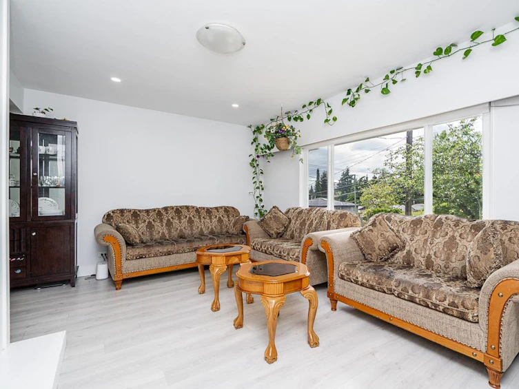 7850 Patterson Avenue, Burnaby, BC, V5J 3P5 - 7