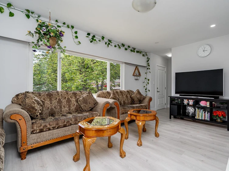 7850 Patterson Avenue, Burnaby, BC, V5J 3P5 - 8
