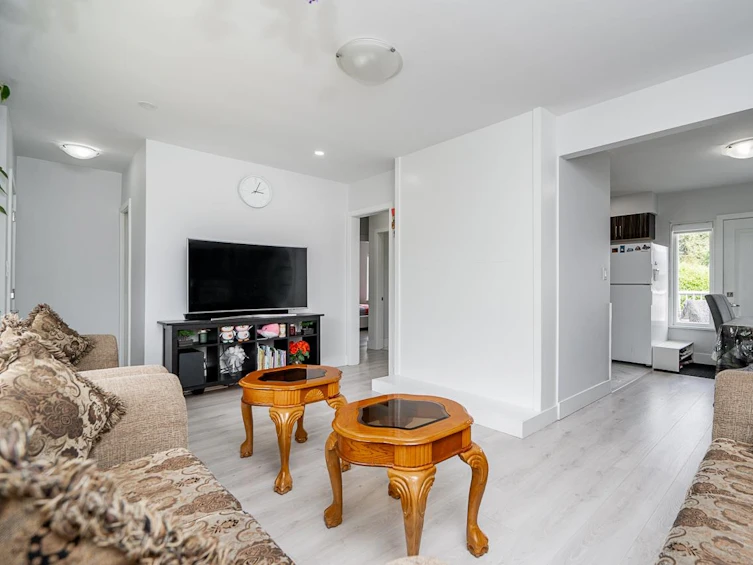 7850 Patterson Avenue, Burnaby, BC, V5J 3P5 - 9