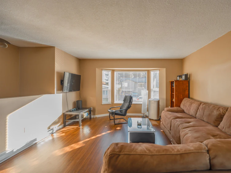8619 Mccutcheon Avenue, Chilliwack, BC, V2P 7J9 - 4
