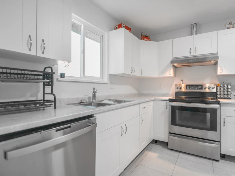 8619 Mccutcheon Avenue, Chilliwack, BC, V2P 7J9 - 8