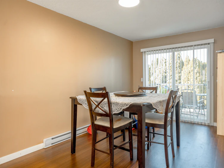 8619 Mccutcheon Avenue, Chilliwack, BC, V2P 7J9 - 9