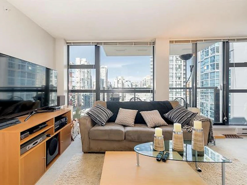 1709 - 1295 Richards Street, Vancouver BC V6B 1B7