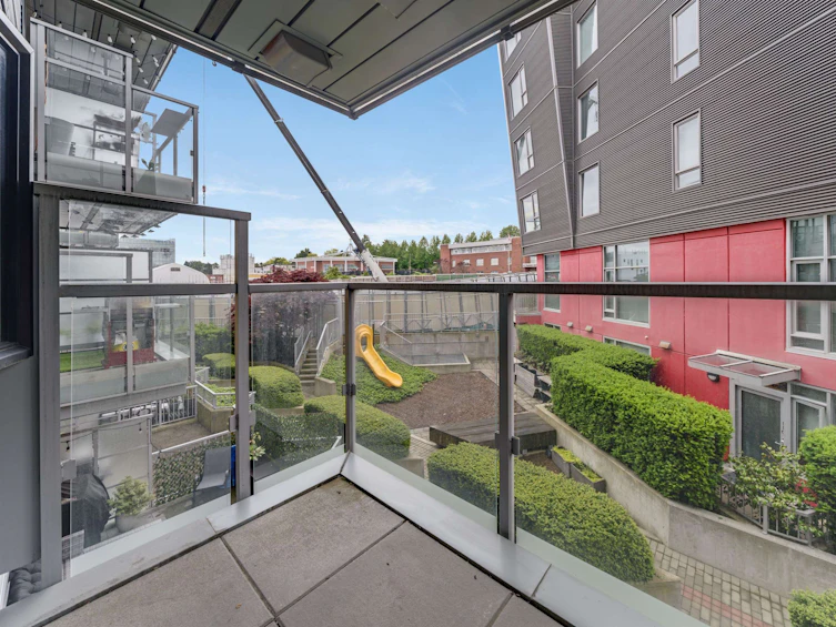 320-384 East 1st Avenue, Vancouver, BC, V5G 0T5 - 15