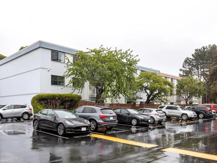 308-7200 Lindsay Road, Richmond, BC, V7C 3M6